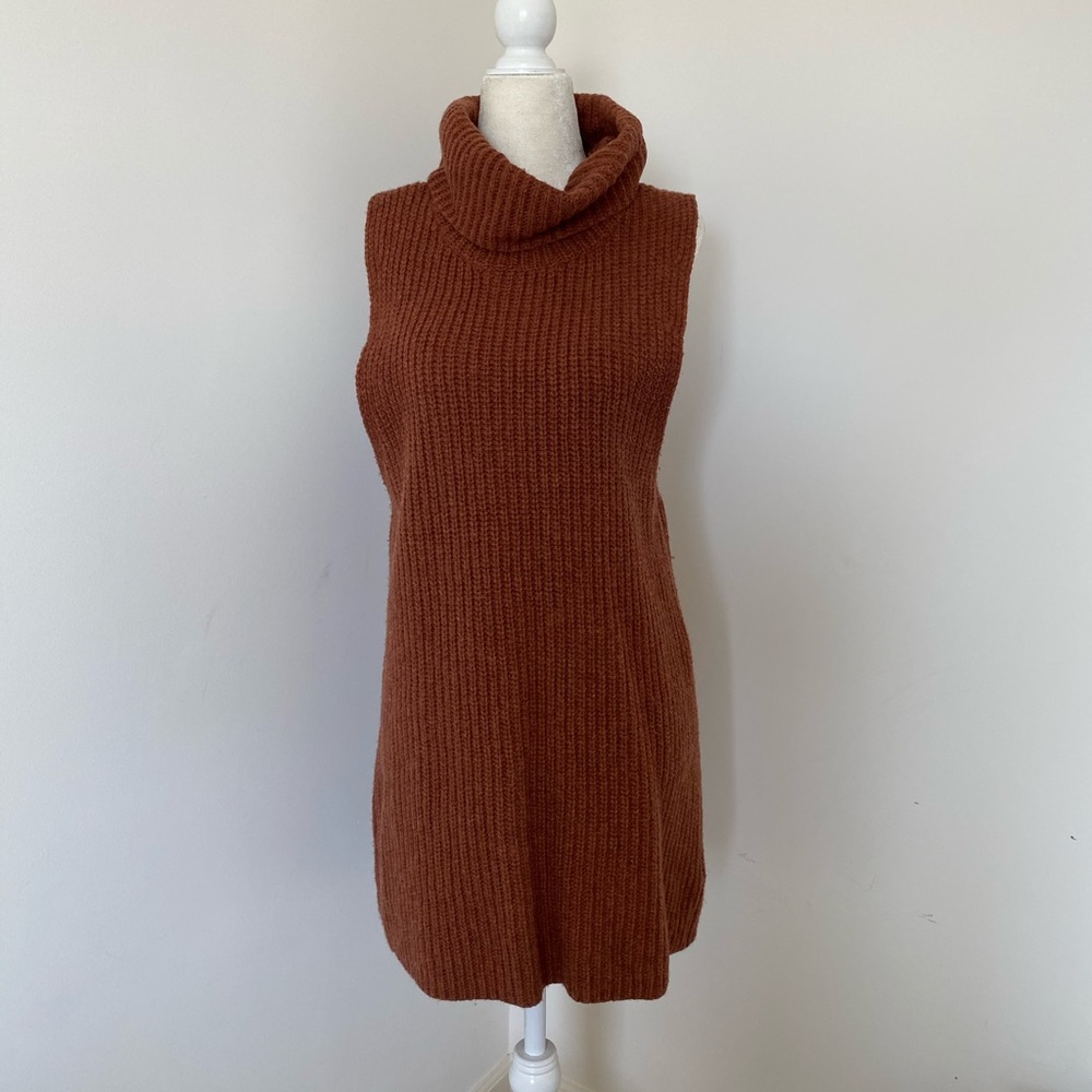 Free people- tunic turtleneck tank